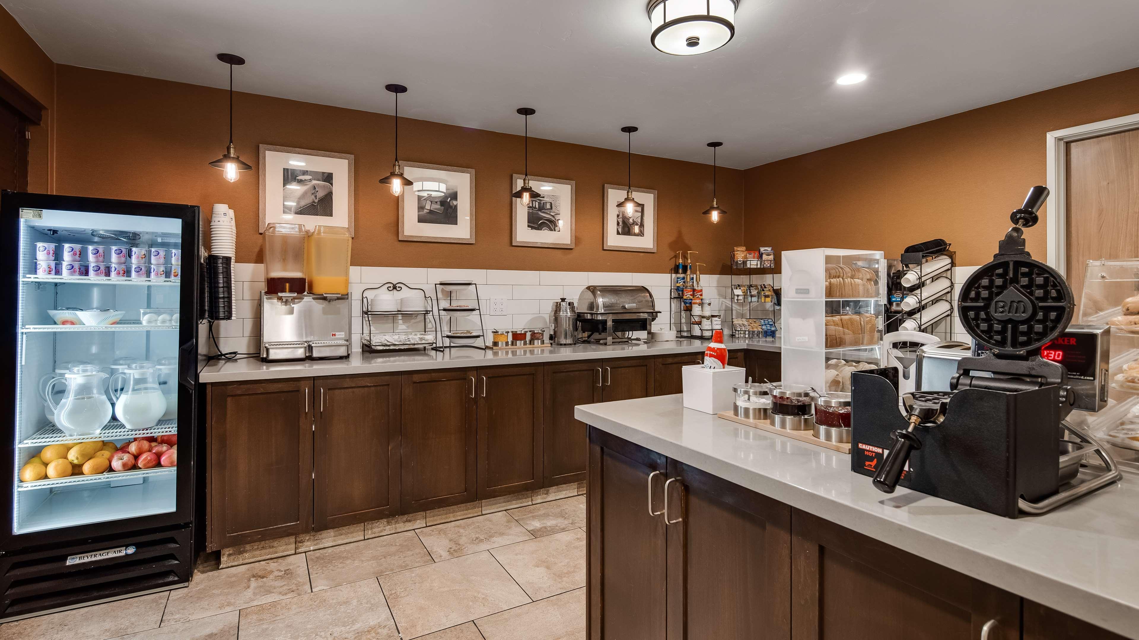 Best Western Hi-Desert Inn Tonopah Exterior photo